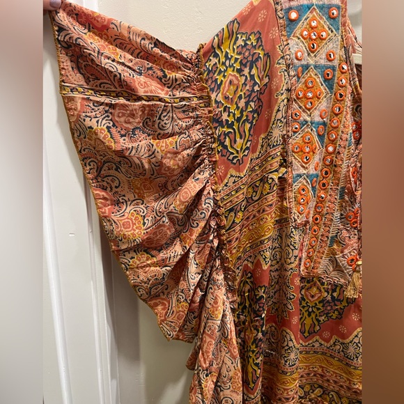 Colorful Tunic - Picture 4 of 4